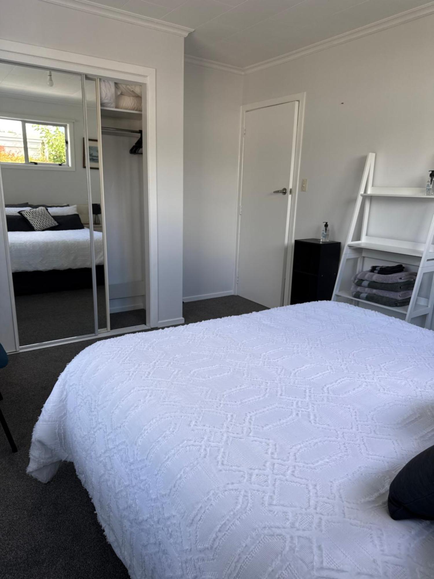 Inglewood Shared Home Bnb 뉴플리머스 외부 사진