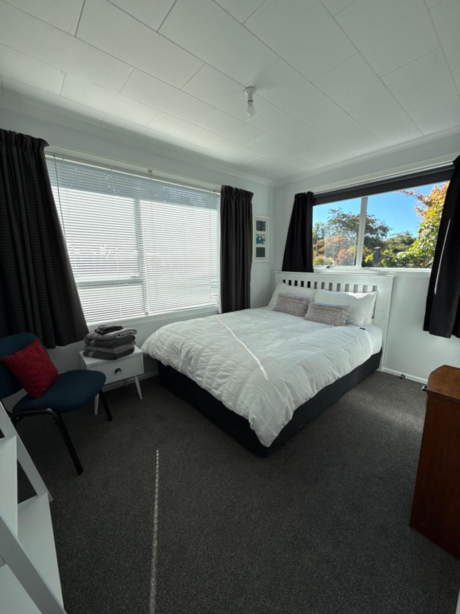 Inglewood Shared Home Bnb 뉴플리머스 외부 사진