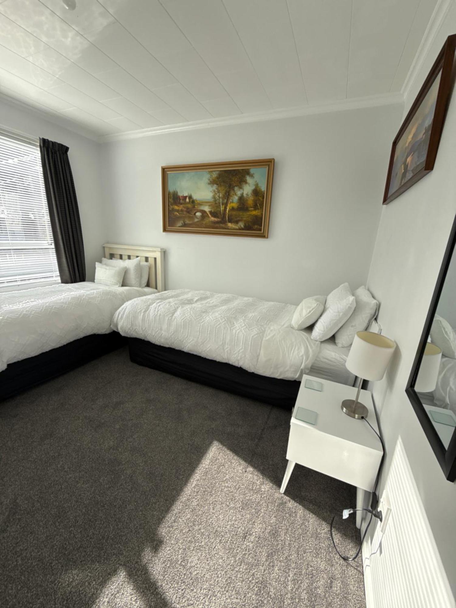Inglewood Shared Home Bnb 뉴플리머스 외부 사진